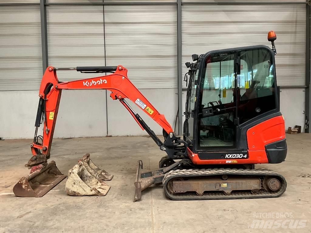 Kubota KX 030-4 Minigravemaskiner