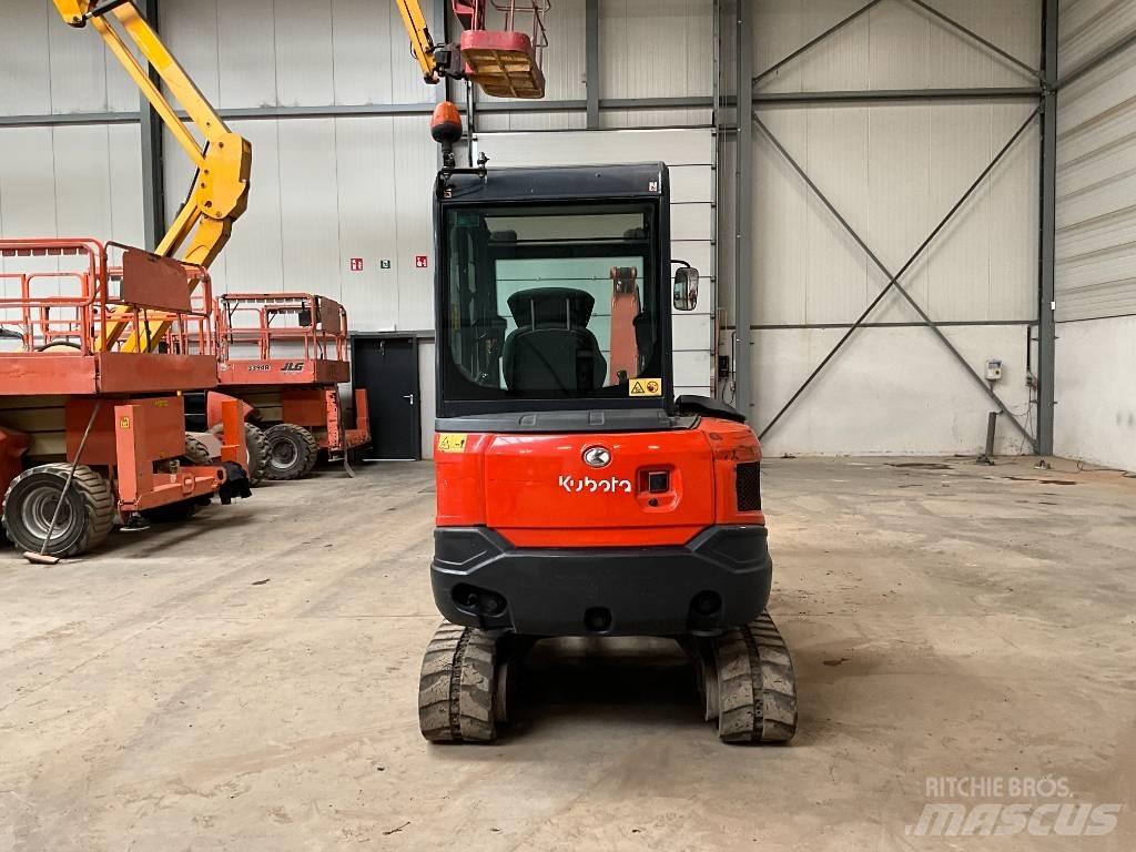 Kubota KX 030-4 Minigravemaskiner