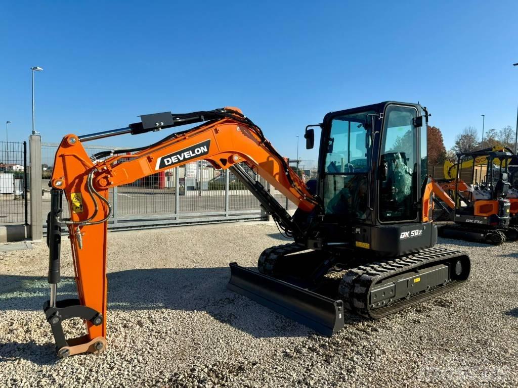Develon DX 50 Z-7 Minigravemaskiner