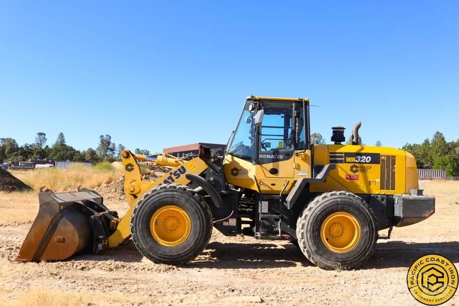 Komatsu WA 320-7 Læssemaskiner på hjul