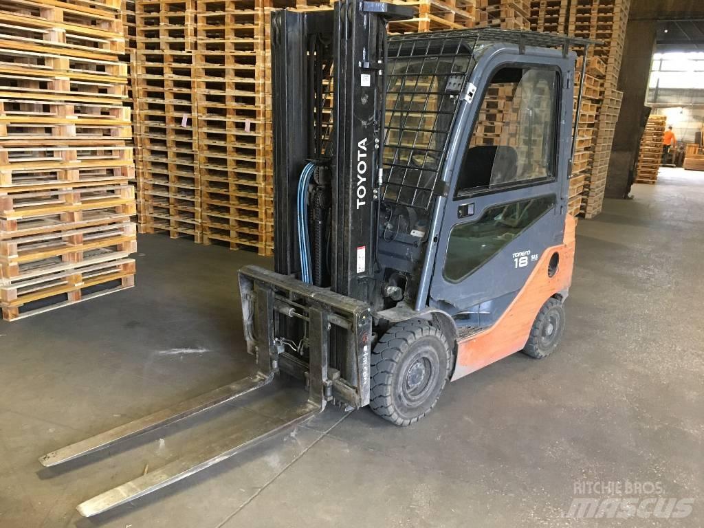 Toyota 8FDF18 Diesel gaffeltrucks