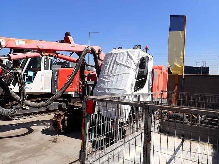 Sandvik DX800 Overfladeboreudstyr / Borerigge