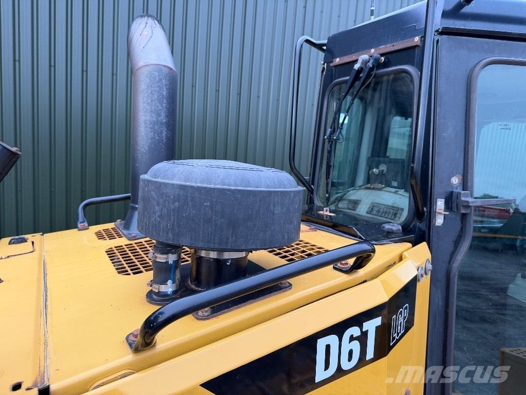 CAT D 6 T LGP Bulldozer på larvebånd