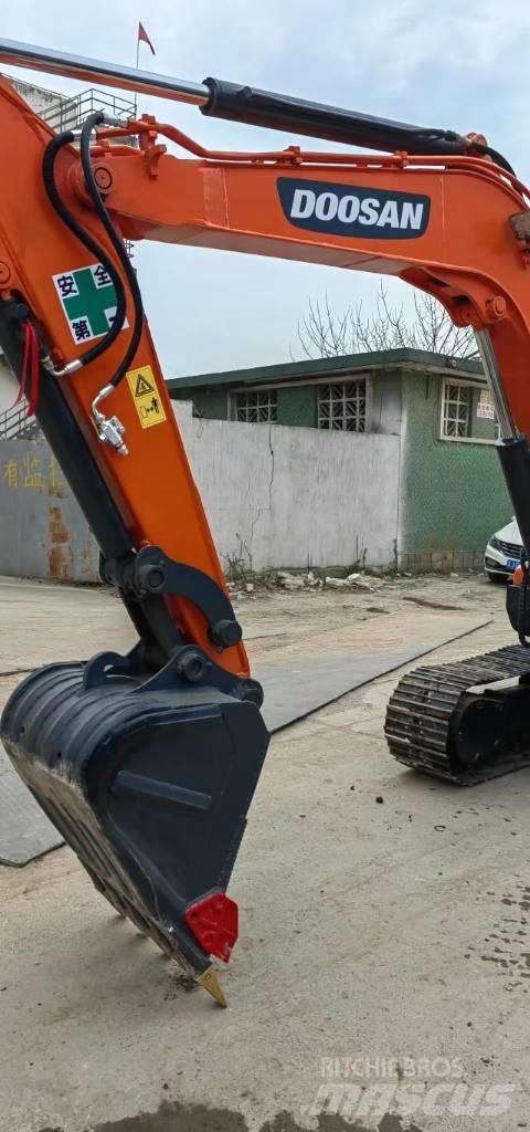 Doosan DX 60 Minigravemaskiner
