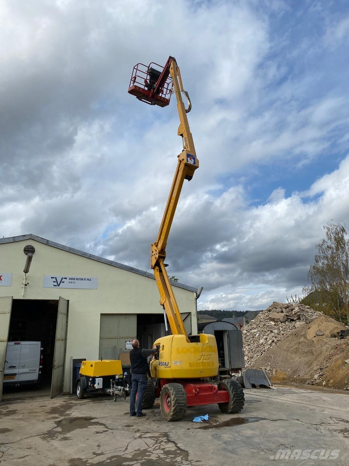 JLG 450 AJ II Bomlifte med knækarm