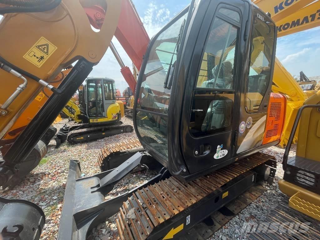 Hitachi ZX 70 Gravemaskiner på larvebånd
