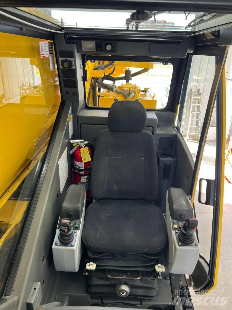Grove GMK 5165 Kraner til alt terræn