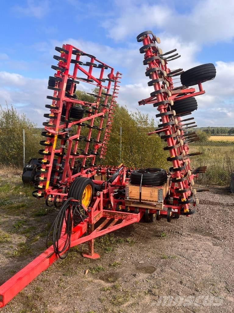 Väderstad NZG 800 Harver