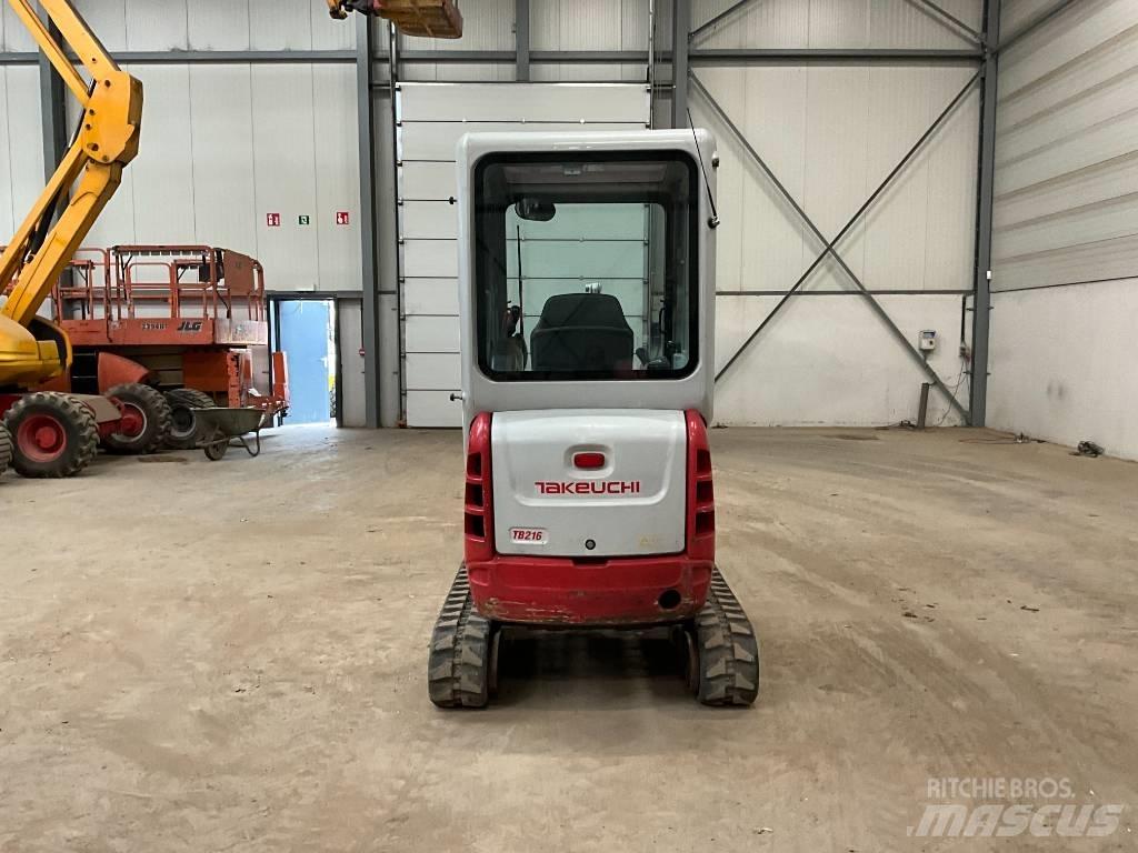 Takeuchi TB 216 Minigravemaskiner