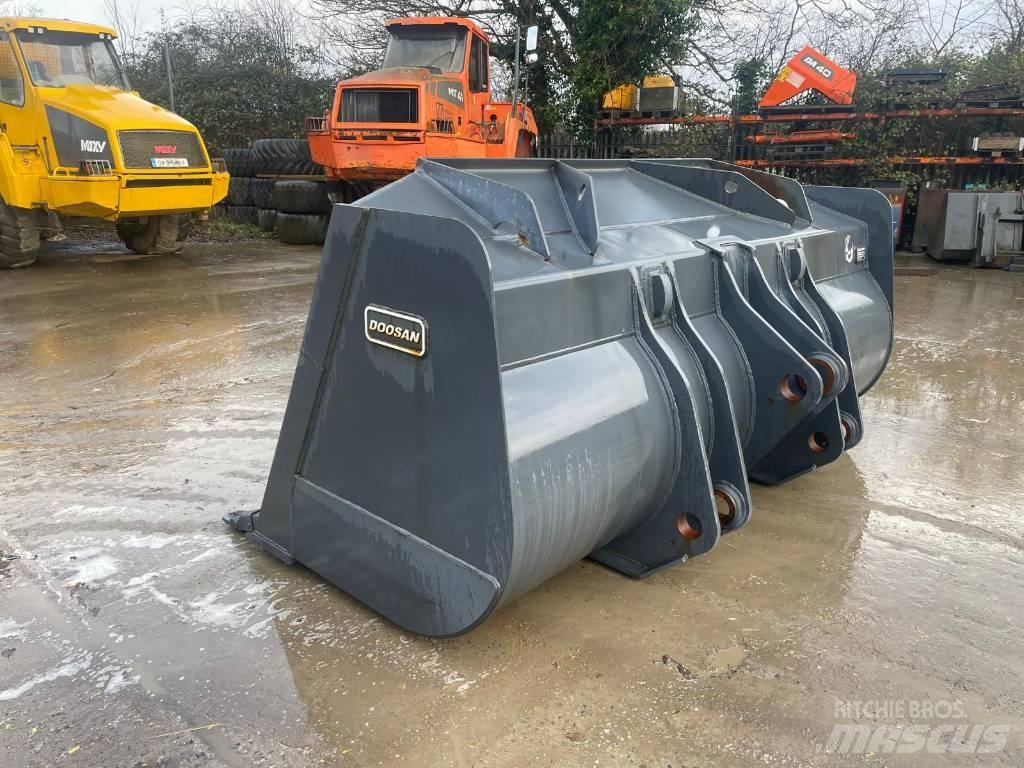 Doosan DL 420-3 Skovle