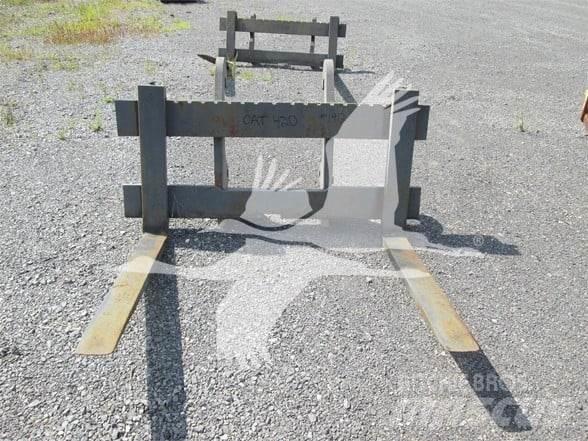  CE CAT 420 Klemmer