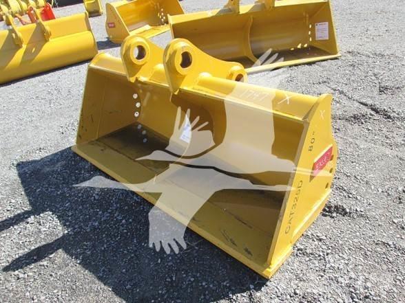 Emaq CAT 325D Skovle