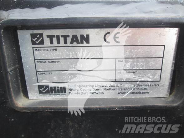 Titan CAT 320 Skovle