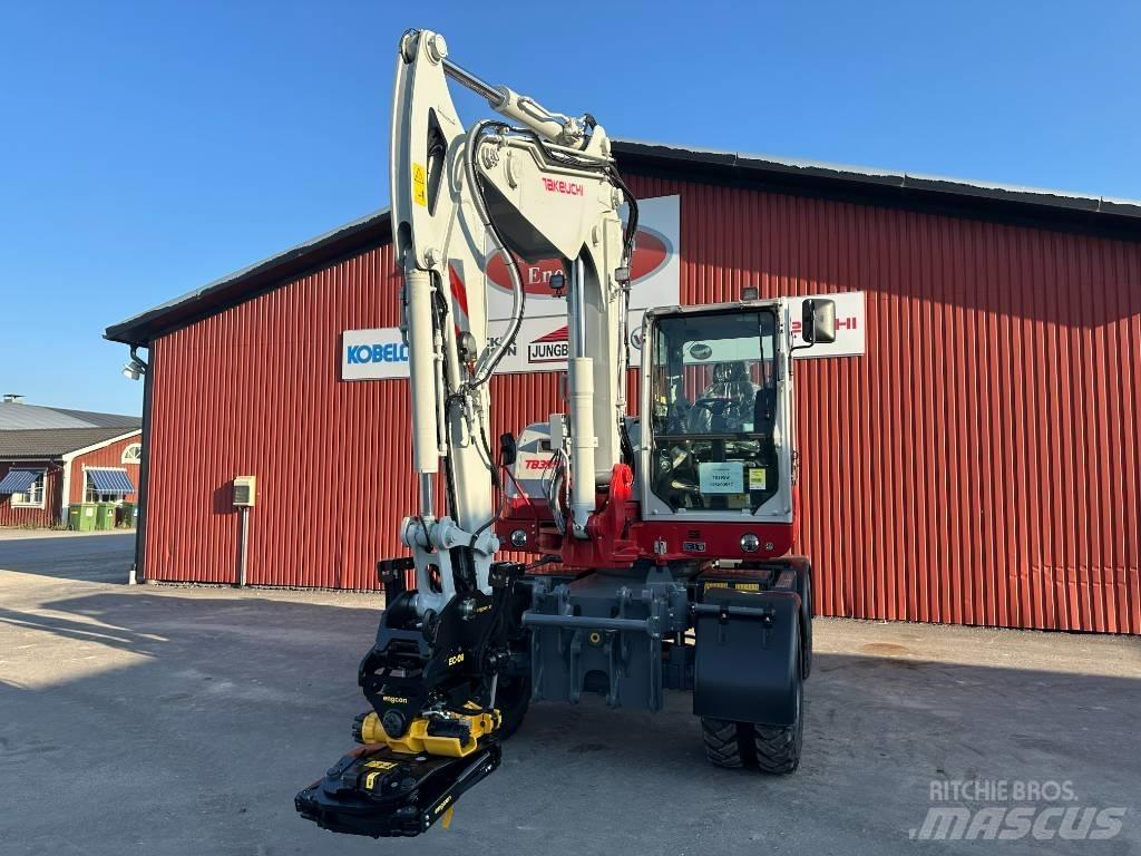 Takeuchi TB 395 W Gravemaskiner på hjul