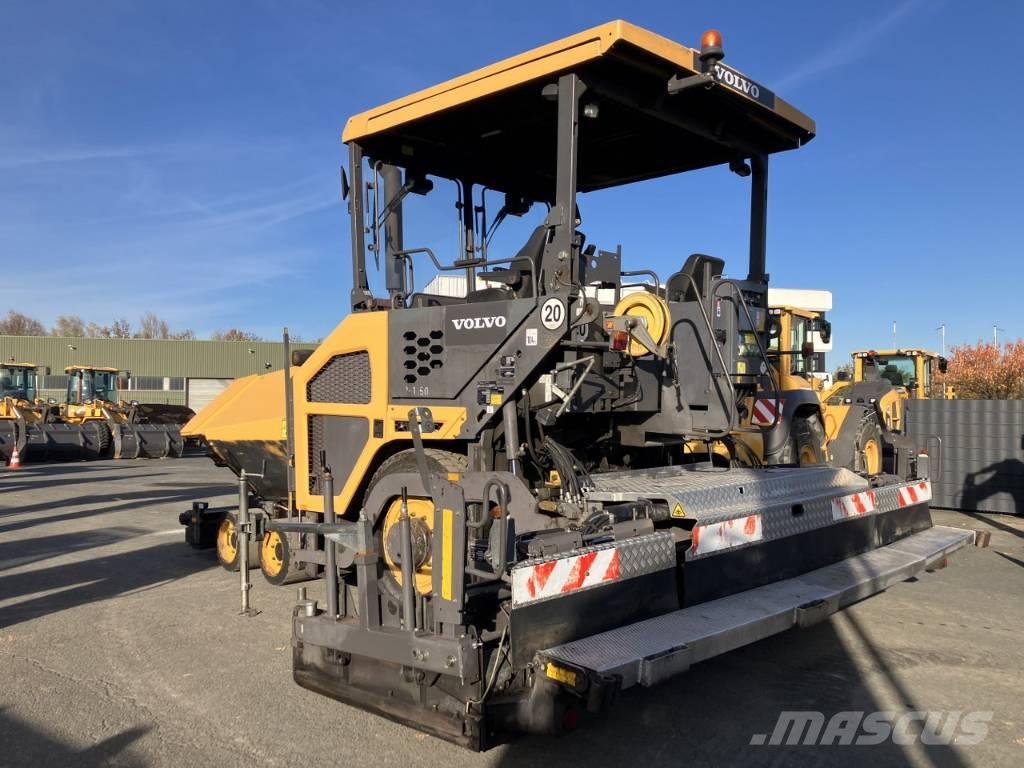 Volvo P 6870 C Asfaltudlæggere