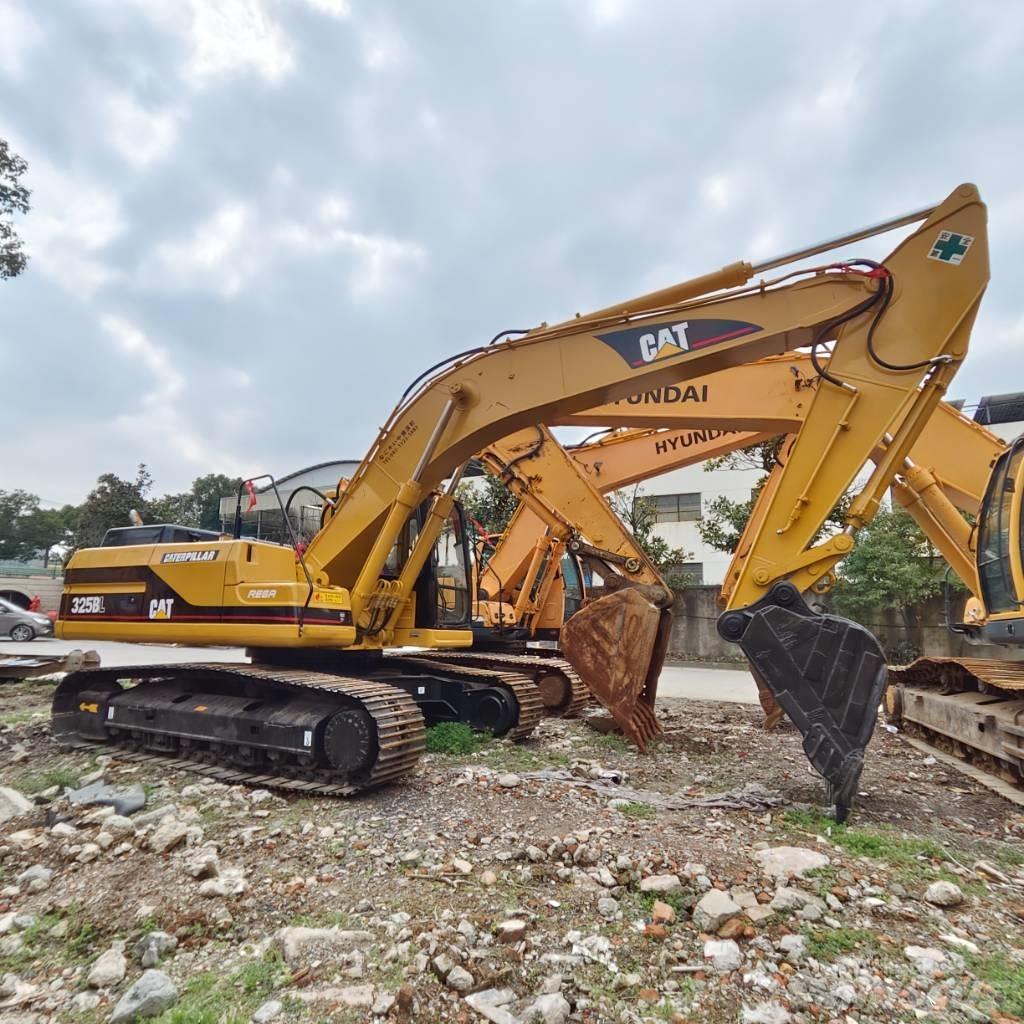 CAT 325 B L Gravemaskiner på larvebånd