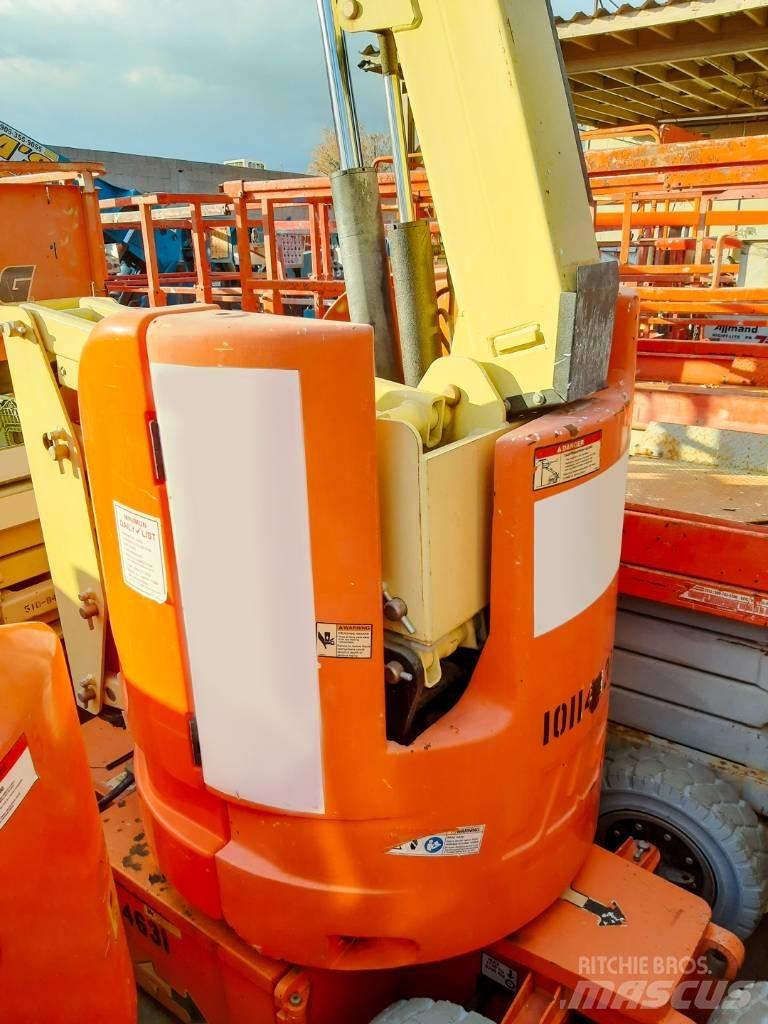 JLG E 300 AJP Bomlifte med knækarm
