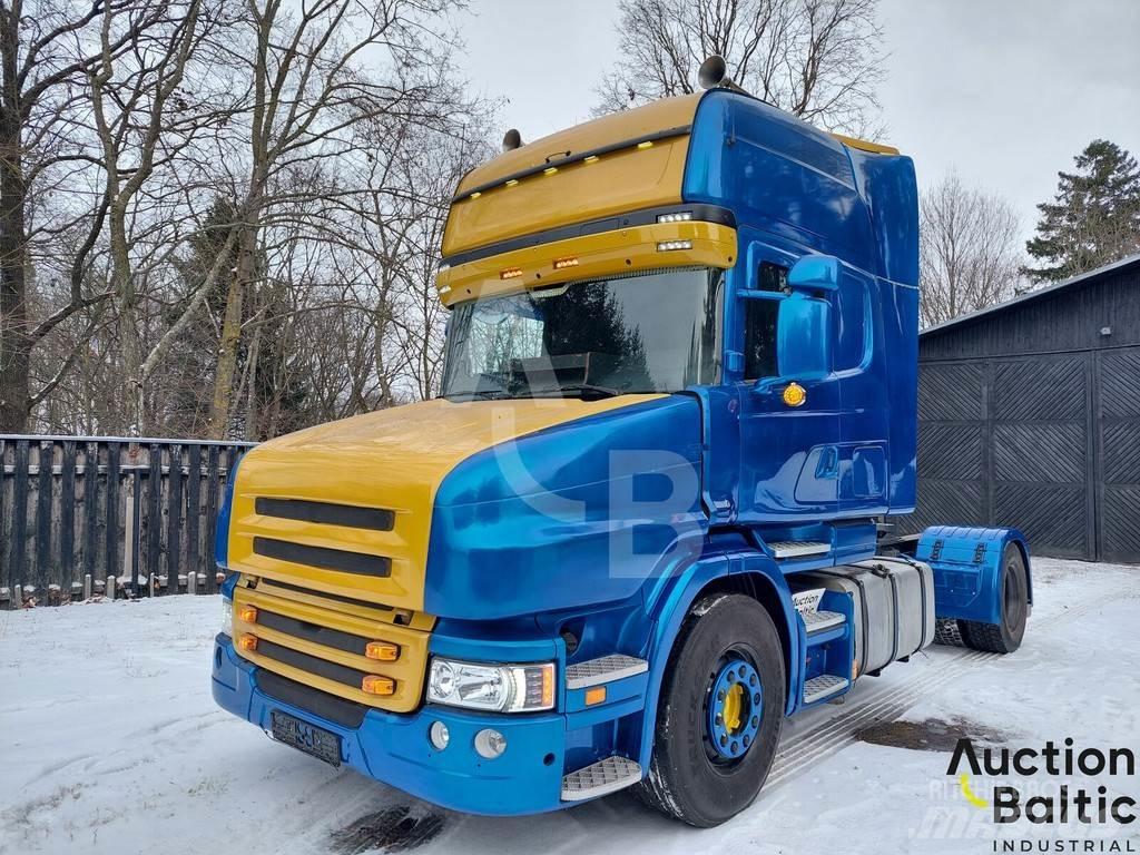 Scania T 114 LA Trækkere