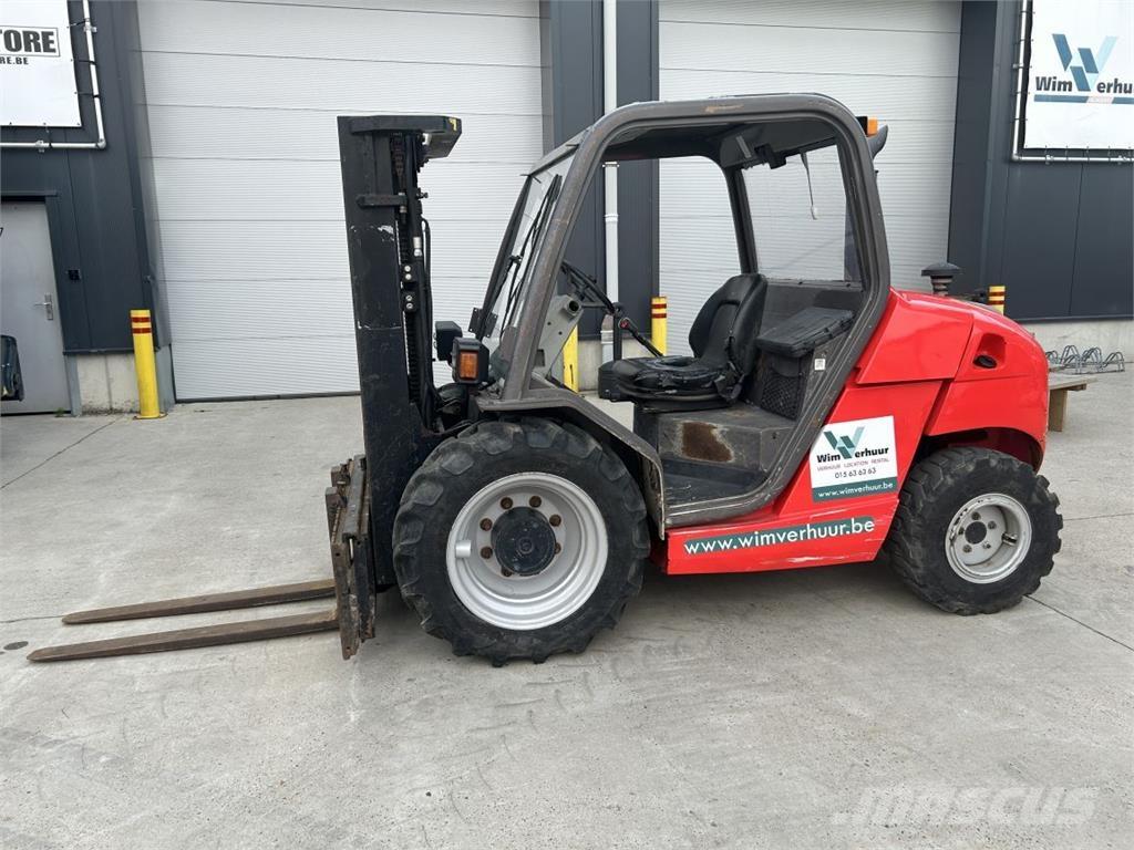 Manitou MH25-4 Terrængående gaffeltruck