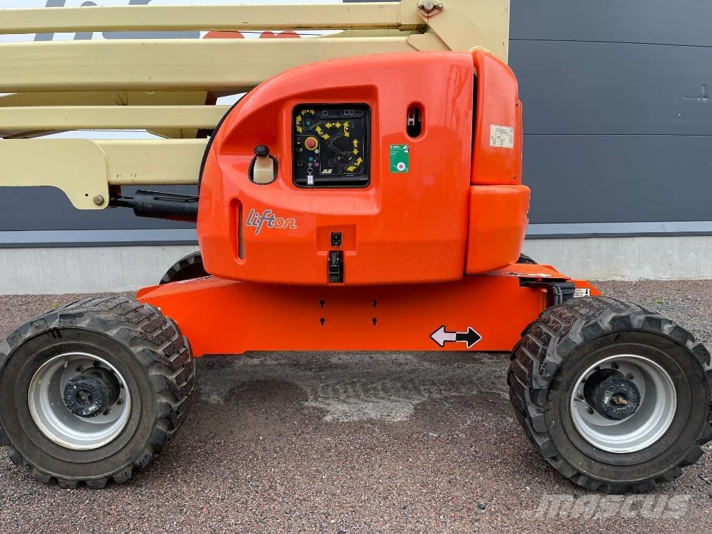 JLG 450 AJ Bomlift Bomlifte med knækarm