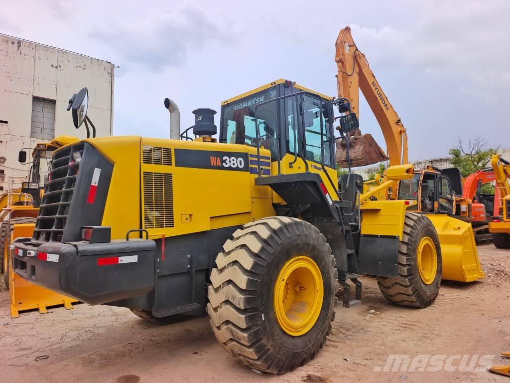 Komatsu WA 380-5 Læssemaskiner på hjul