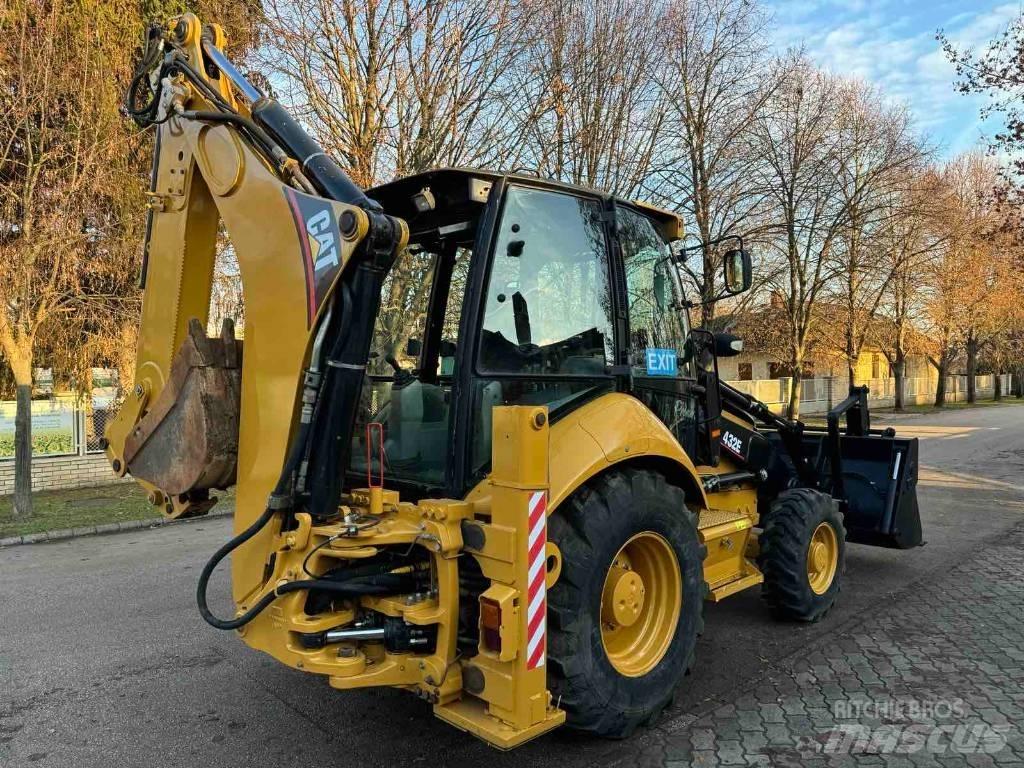 CAT 432 E Rendegravere