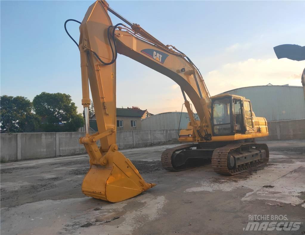 CAT 330B Gravemaskiner på larvebånd