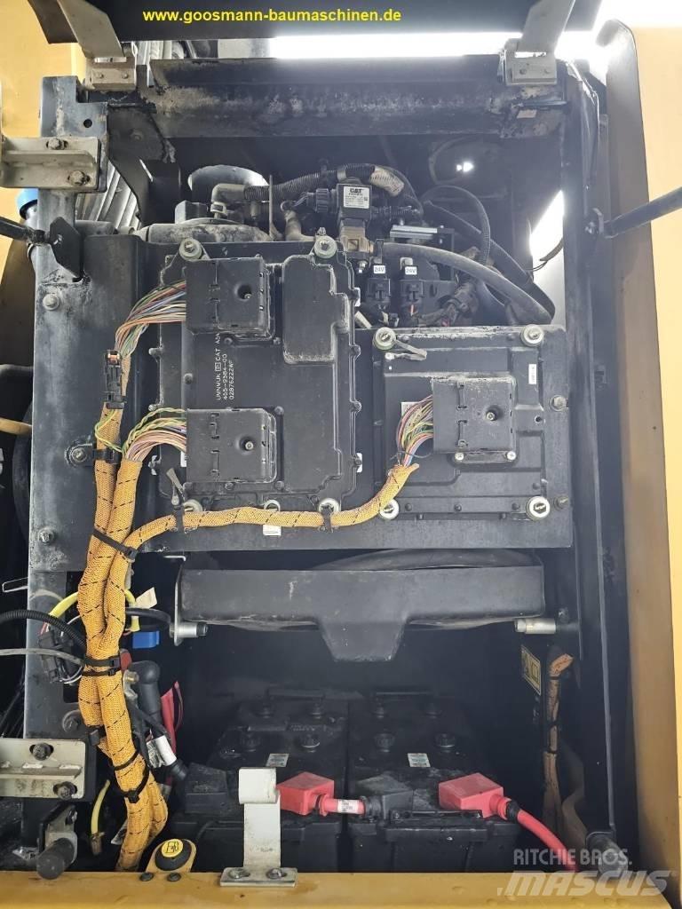 CAT MH 3022 Materialehåndteringsmaskiner