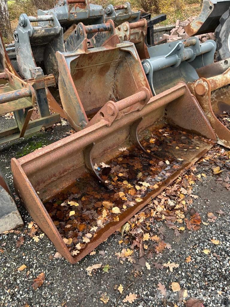 Liebherr 913 compact Gravemaskiner på hjul