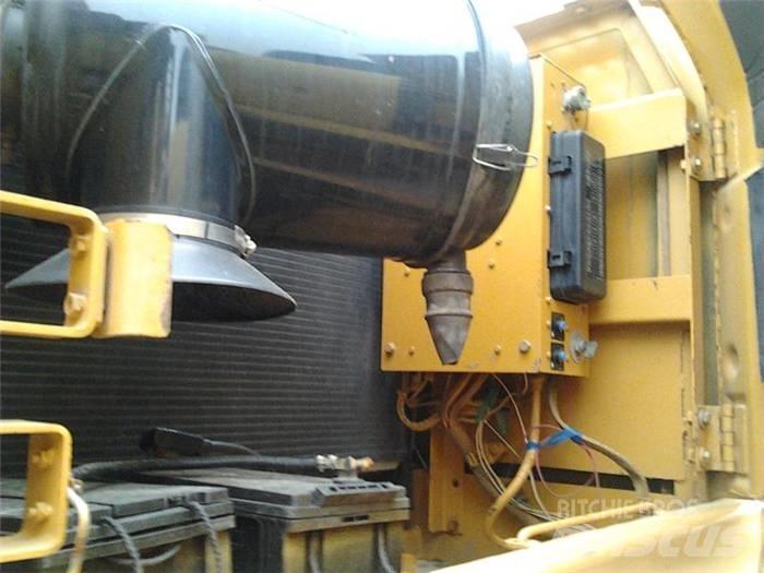 CAT 330 C Gravemaskiner på larvebånd