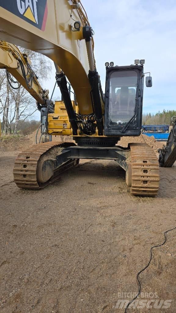 CAT 352 F Gravemaskiner på larvebånd