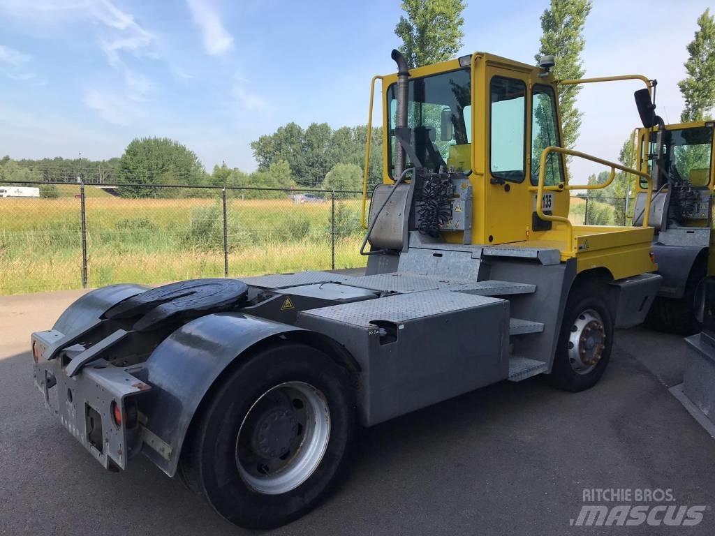 Terberg YT 222 Materialehåndteringsmaskiner - Havn