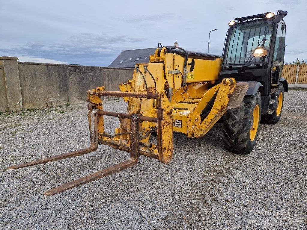 JCB 535-140 Teleskoplæssere