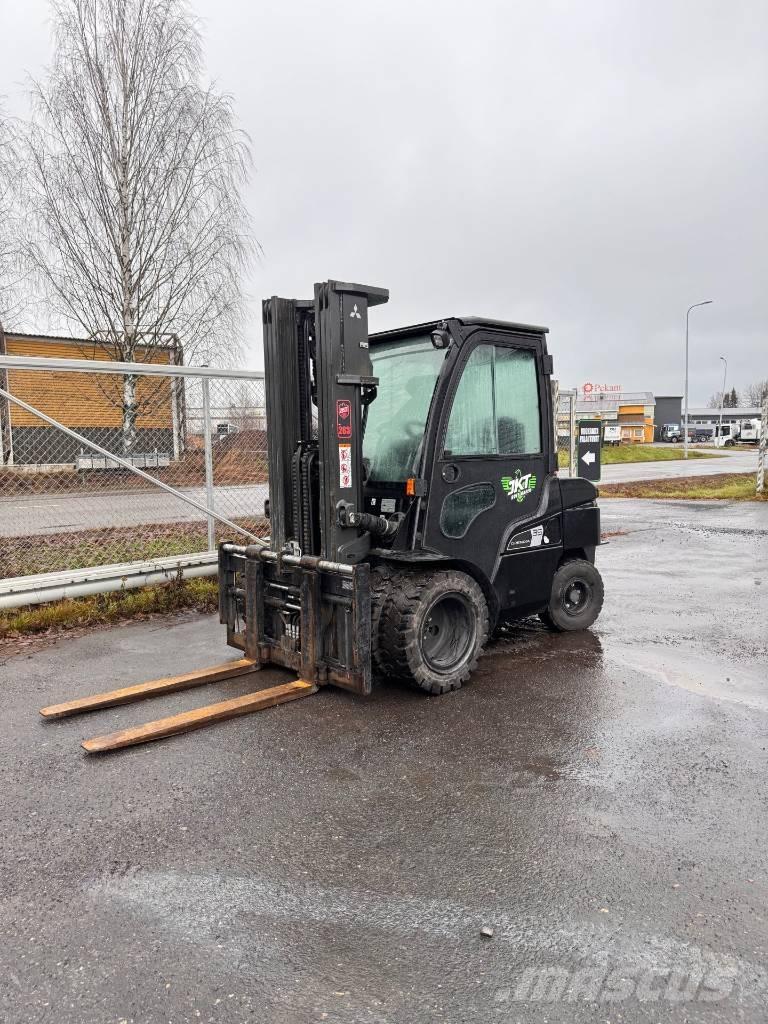Mitsubishi FD 35 N3 Diesel gaffeltrucks