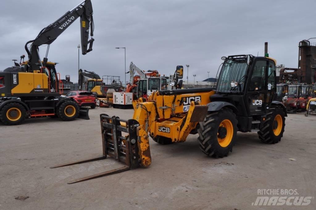 JCB 540-140 Teleskoplæssere