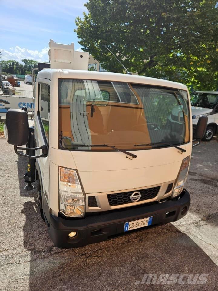 Isoli PNT 230 Lastbilmonterede lifte