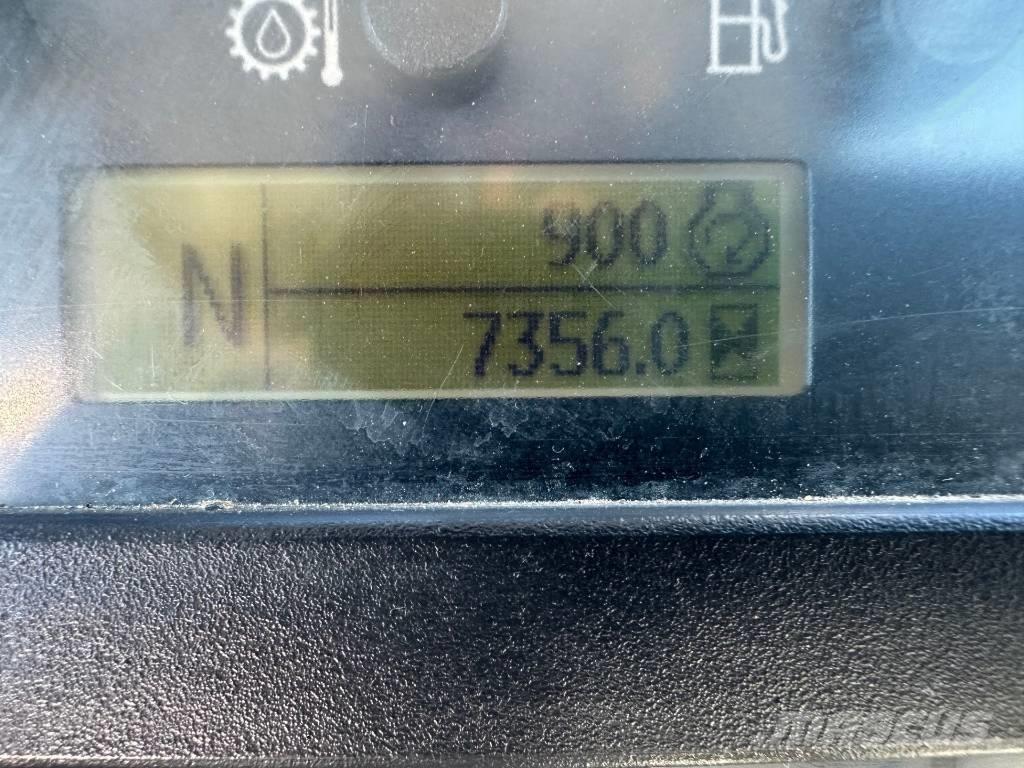 John Deere 310 SK Rendegravere