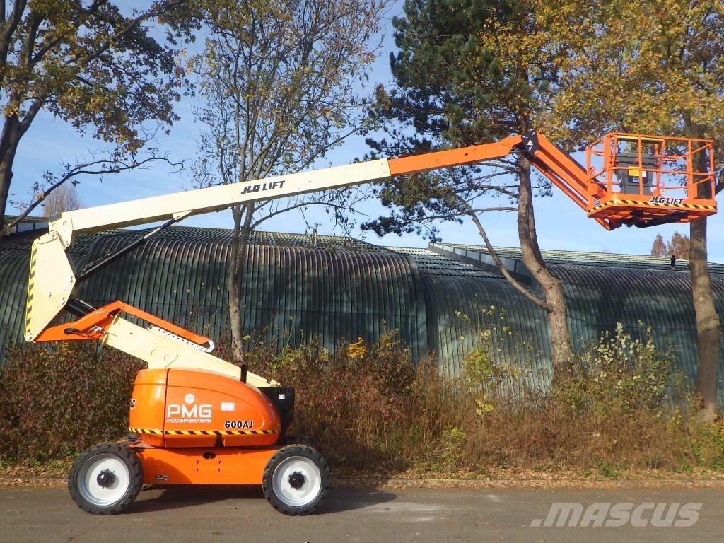 JLG 600AJ Bomlifte med knækarm