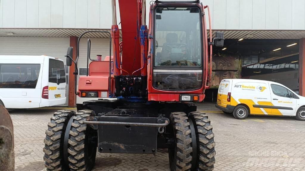 Fiat-Hitachi EX135W Gravemaskiner på hjul