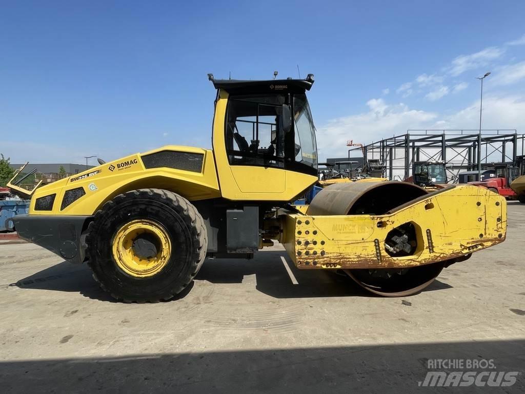 Bomag BW 226 BVC-5 Enkelt tromle