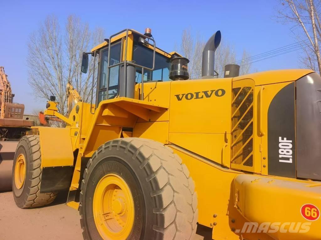 Volvo L 180 F Læssemaskiner på hjul