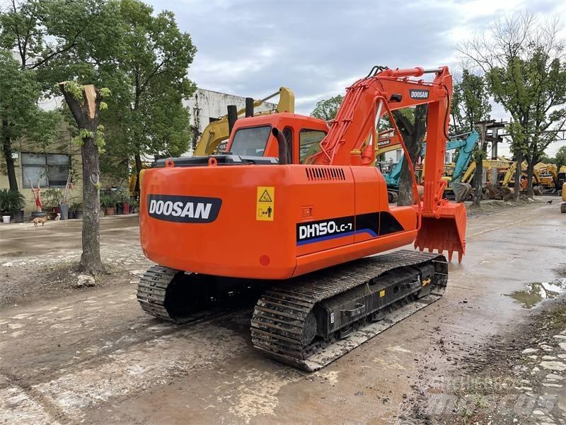 Doosan DX150 Gravemaskiner på larvebånd