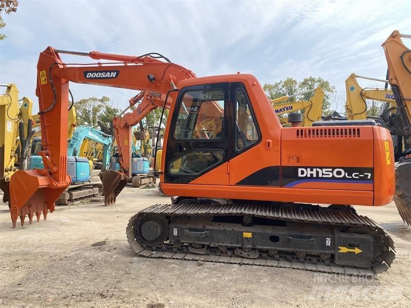 Doosan DX150 Gravemaskiner på larvebånd
