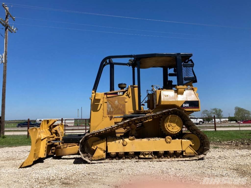 CAT Bulldozer D4H Bulldozer på larvebånd