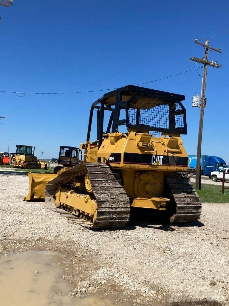 CAT Bulldozer D4H Bulldozer på larvebånd