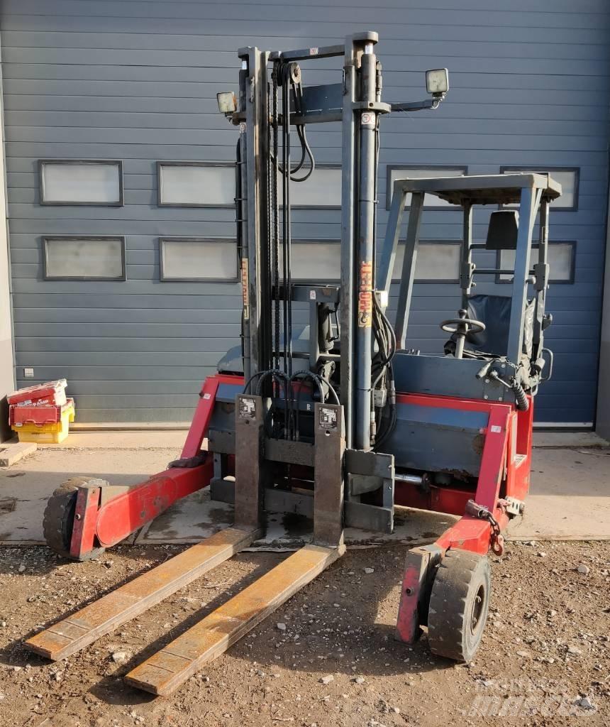 Moffett-kooi M4 Medbringertruck