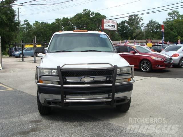Chevrolet 3500 Lastbil med lad/Flatbed