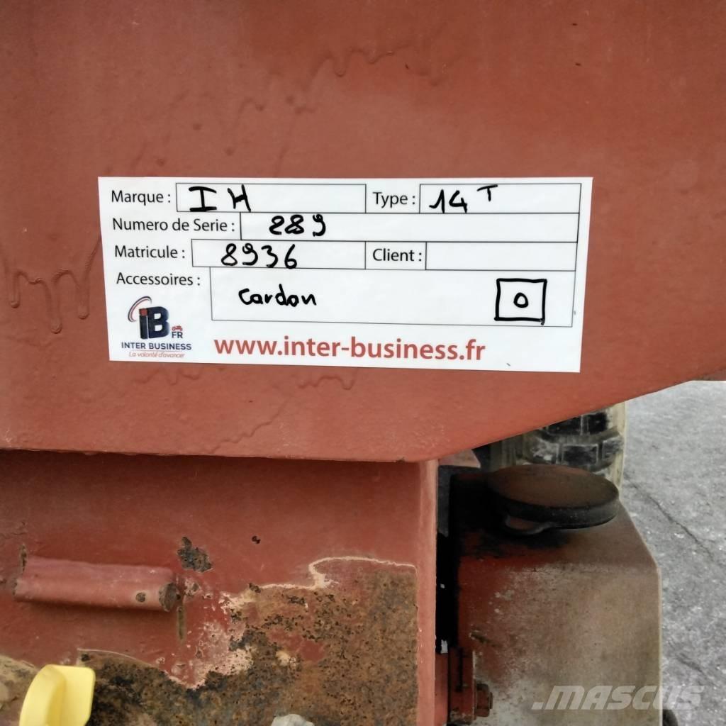 IH B14 Tipvogne