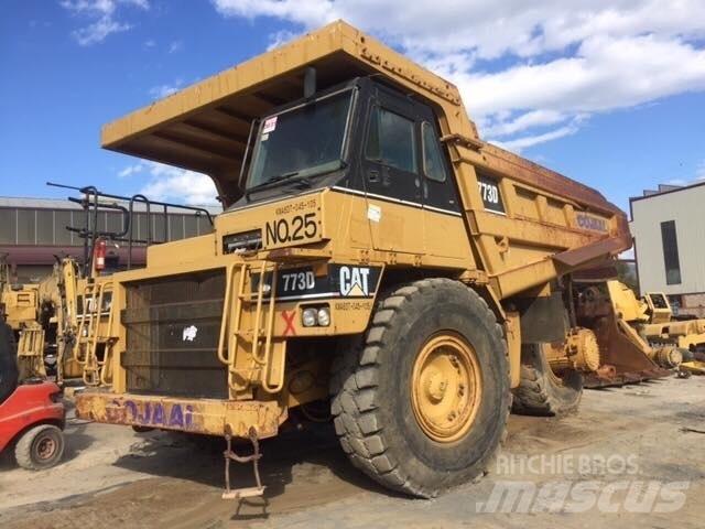 CAT 773D Knækstyrede dumpere