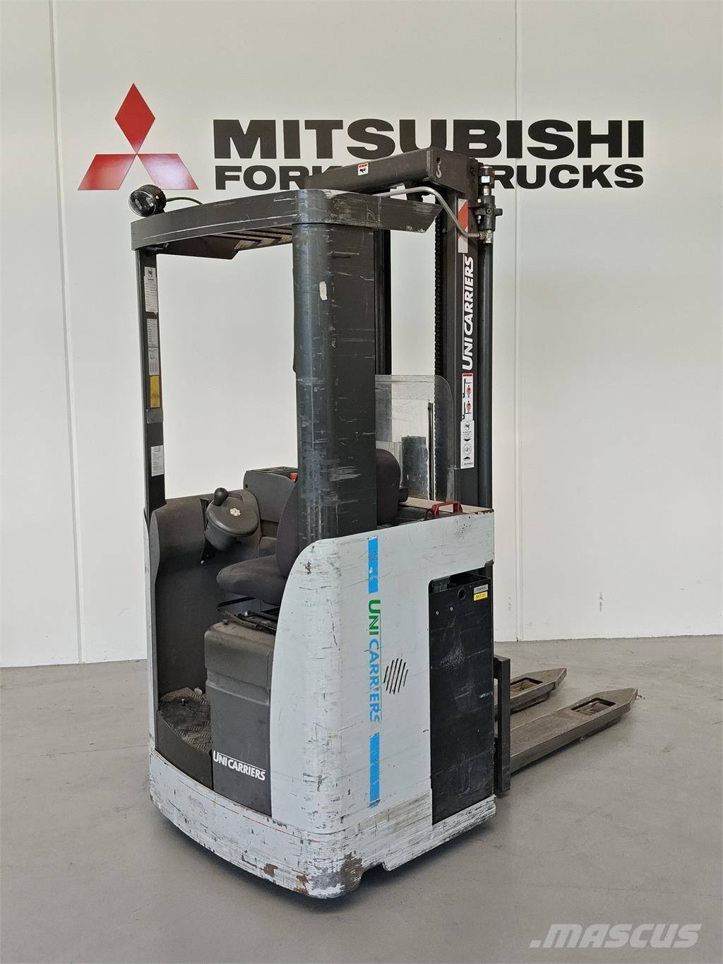 Atlet XSN160E Selvkørende stablere